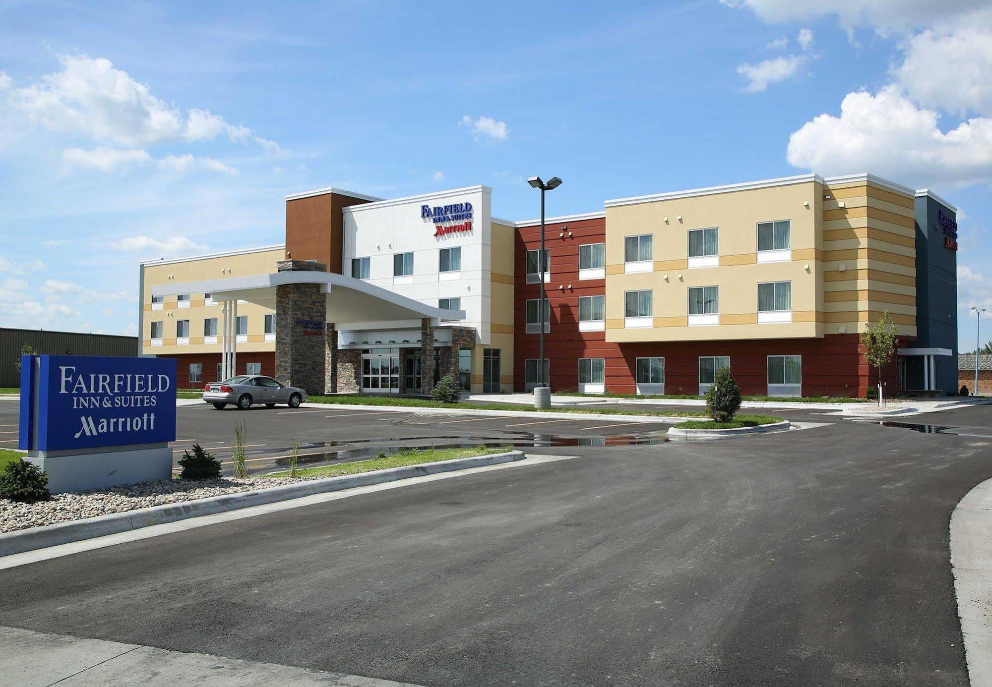 Fairfield Inn & Suites By Marriott East Grand Forks Extérieur photo